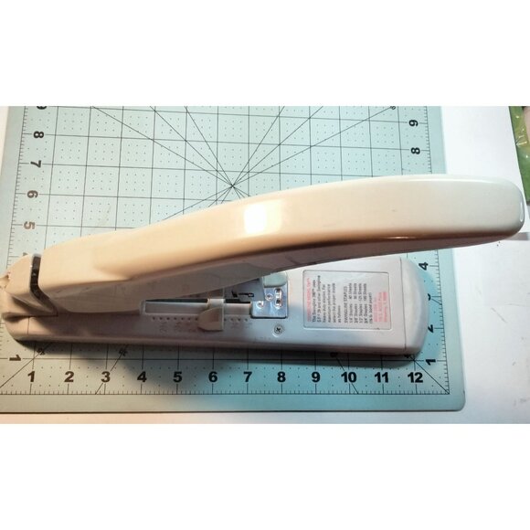 Swingline Model 390 Heavy Duty Stapler Office Industrial Adjustable Paper Guide - Picture 11 of 11